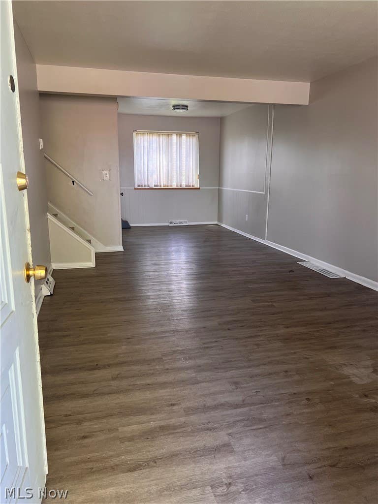 Photo of 16350 Rockside Road, Maple Heights, OH 44137 (MLS # 5215850)