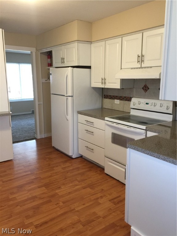 Mayflower - Residential Lease