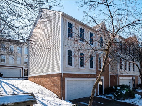 Photo for 121 Cliffside Commons Drive