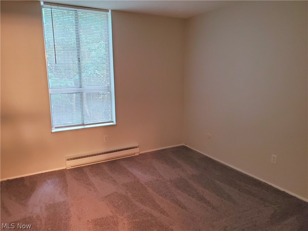 Silver Lake Towers - Residential