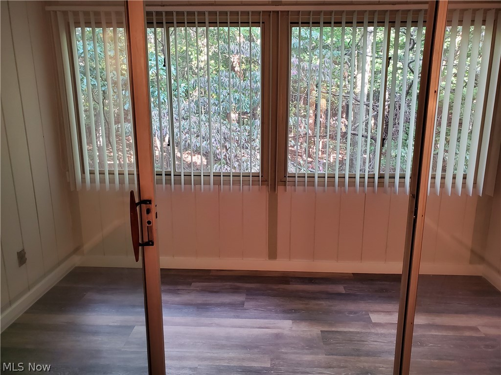 Silver Lake Towers - Residential