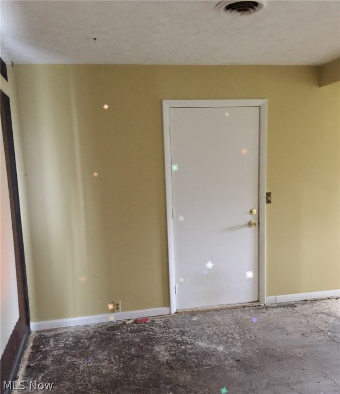 Mentor Headlands Park - Residential