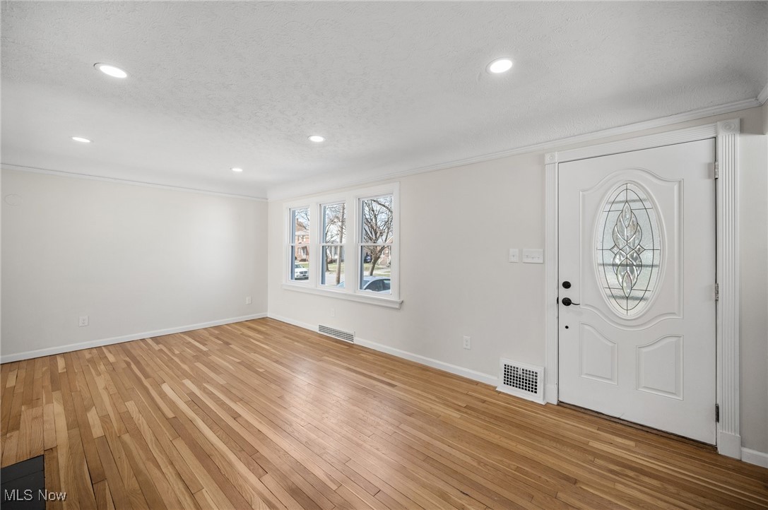 3105 Portman Avenue, Cleveland, Ohio image 4