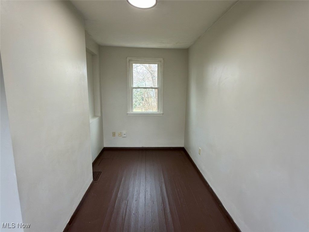 Photo of 1578 Pilgrim Street, Akron, OH 44305 (MLS # 5184329)