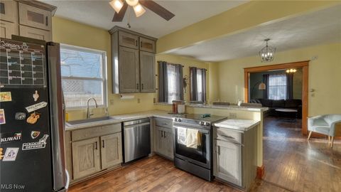 Tiny photo for 410 N 15th Street, Cambridge, OH 43725 (MLS # 5180127)