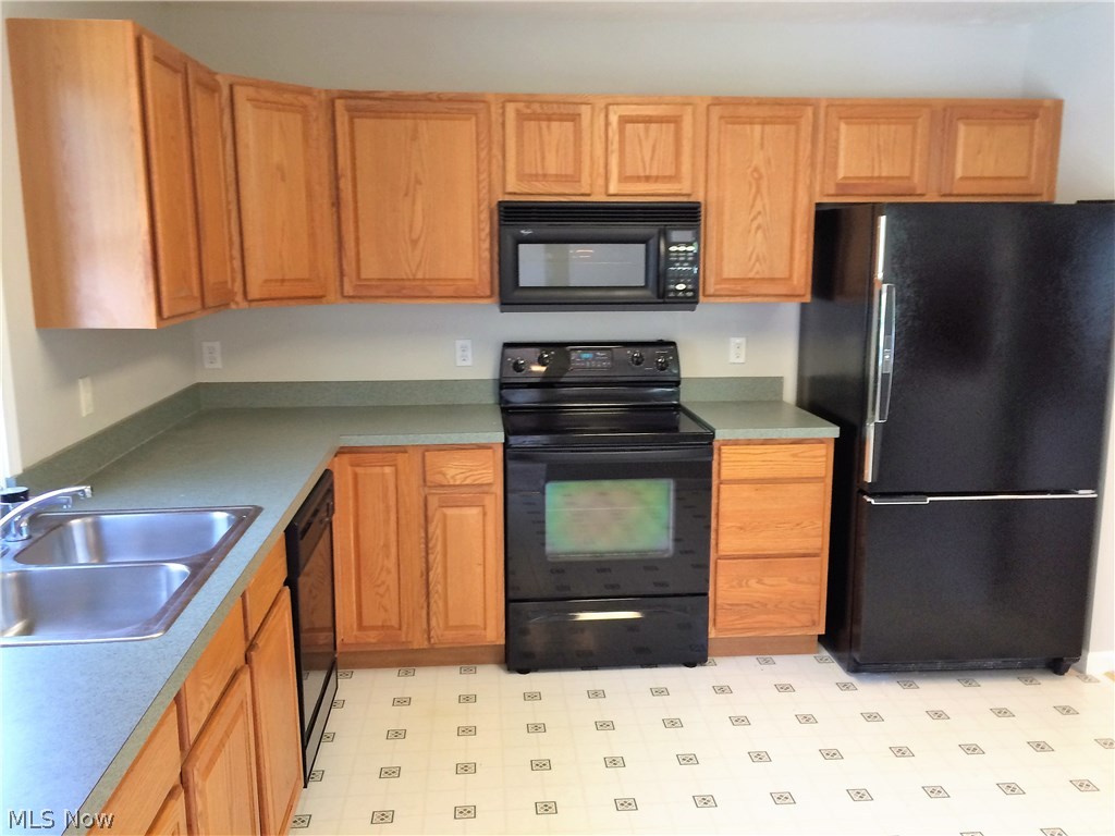 Greenwood Hlnds Condo Ph 05 - Residential