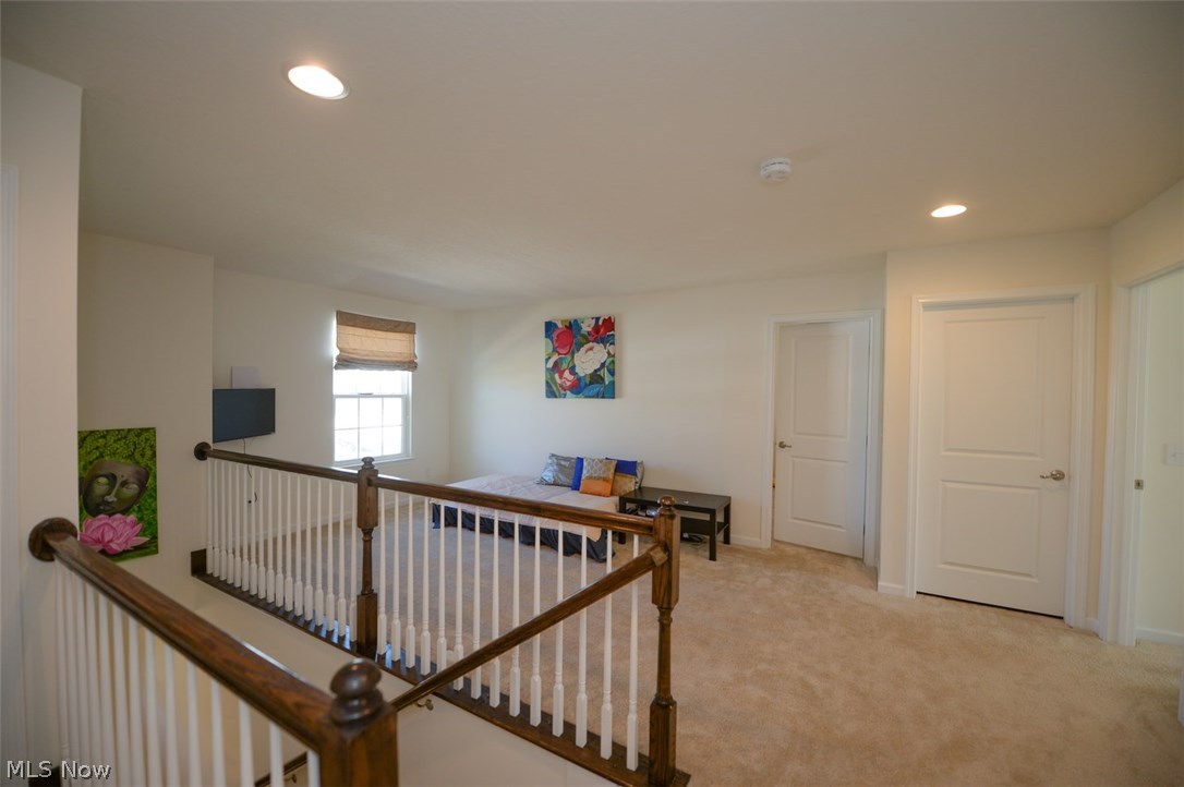 Emerald Estates # 12 - Residential