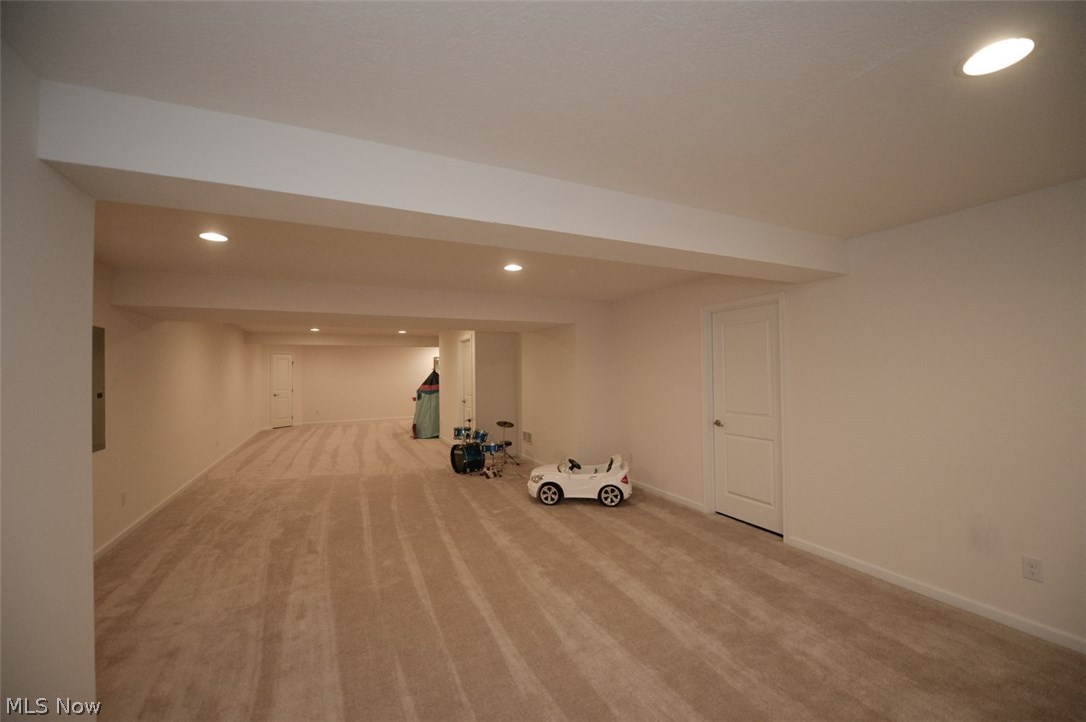 Emerald Estates # 12 - Residential