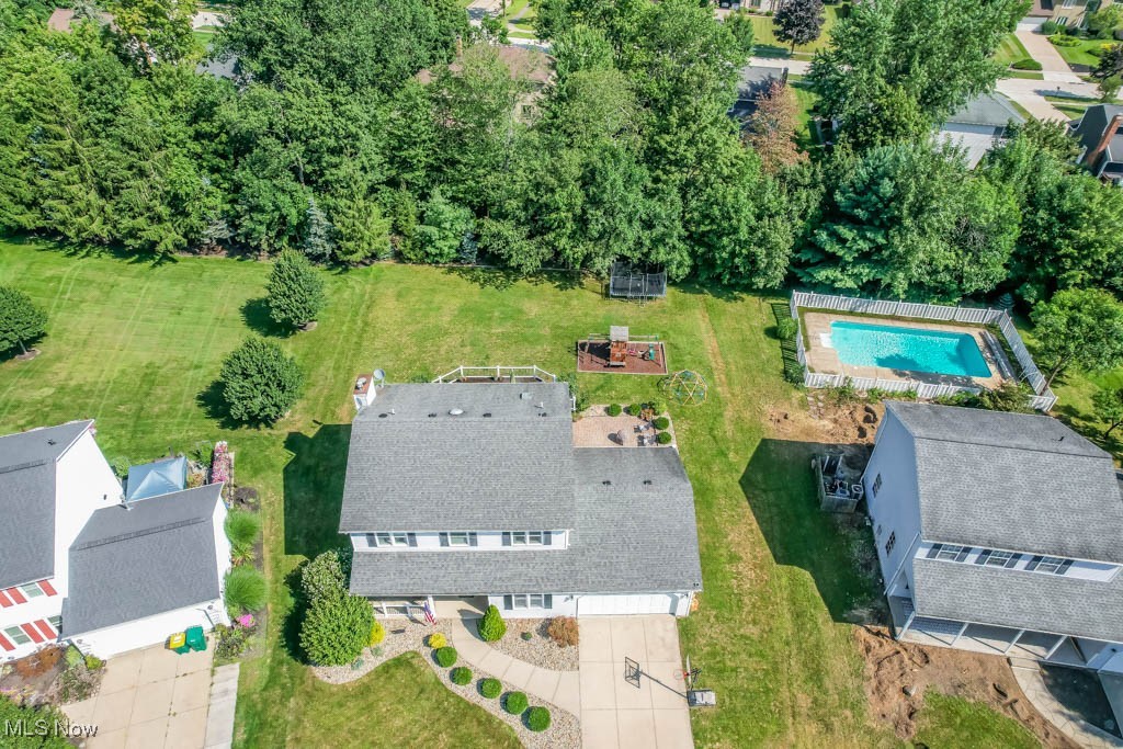 2427 Sandalwood Drive