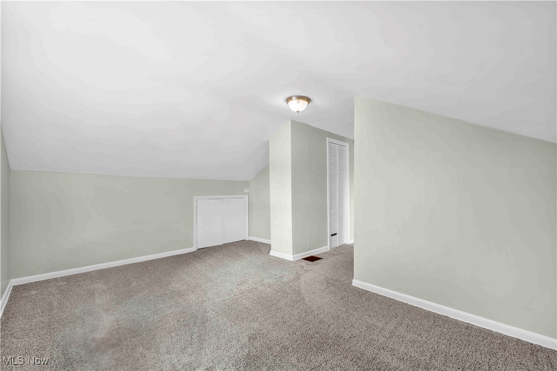 252 Parkway Drive, Eastlake, Ohio image 27