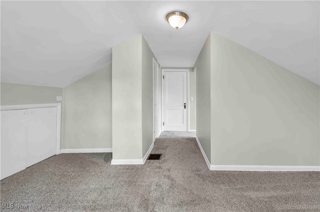252 Parkway Drive, Eastlake, Ohio image 28