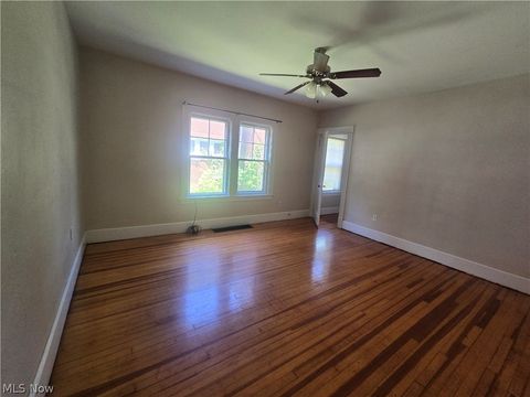 Tiny photo for 2424 Elm Street, Youngstown, OH 44505 (MLS # 5217122)