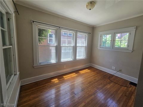 Tiny photo for 2424 Elm Street, Youngstown, OH 44505 (MLS # 5217122)
