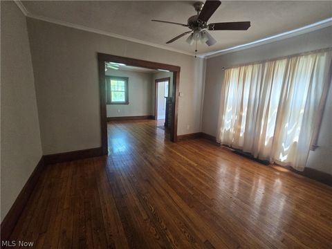 Tiny photo for 2424 Elm Street, Youngstown, OH 44505 (MLS # 5217122)