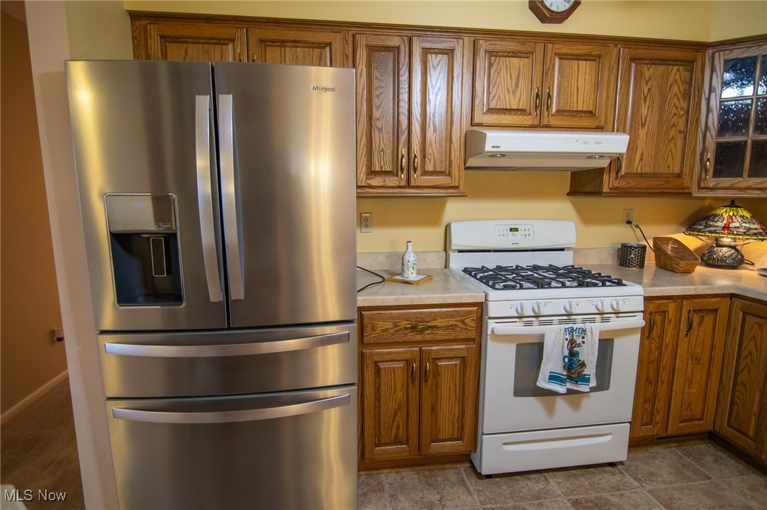 South Gate Manor 01 - Residential