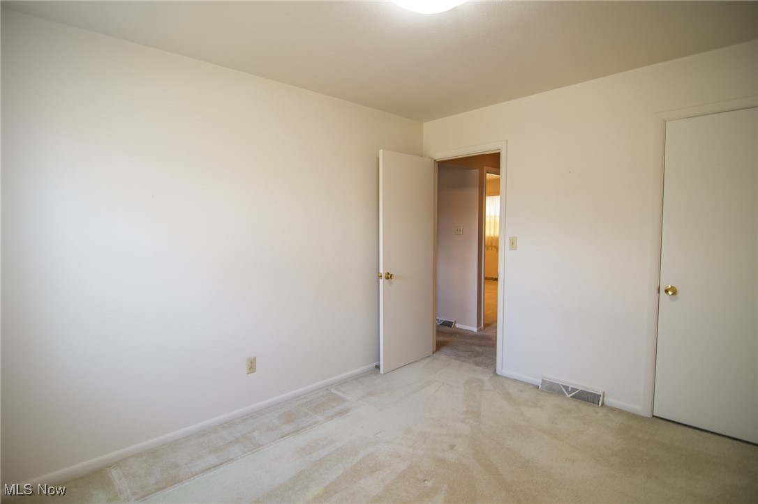 South Gate Manor 01 - Residential