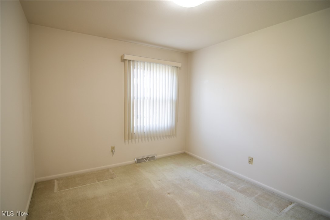 South Gate Manor 01 - Residential