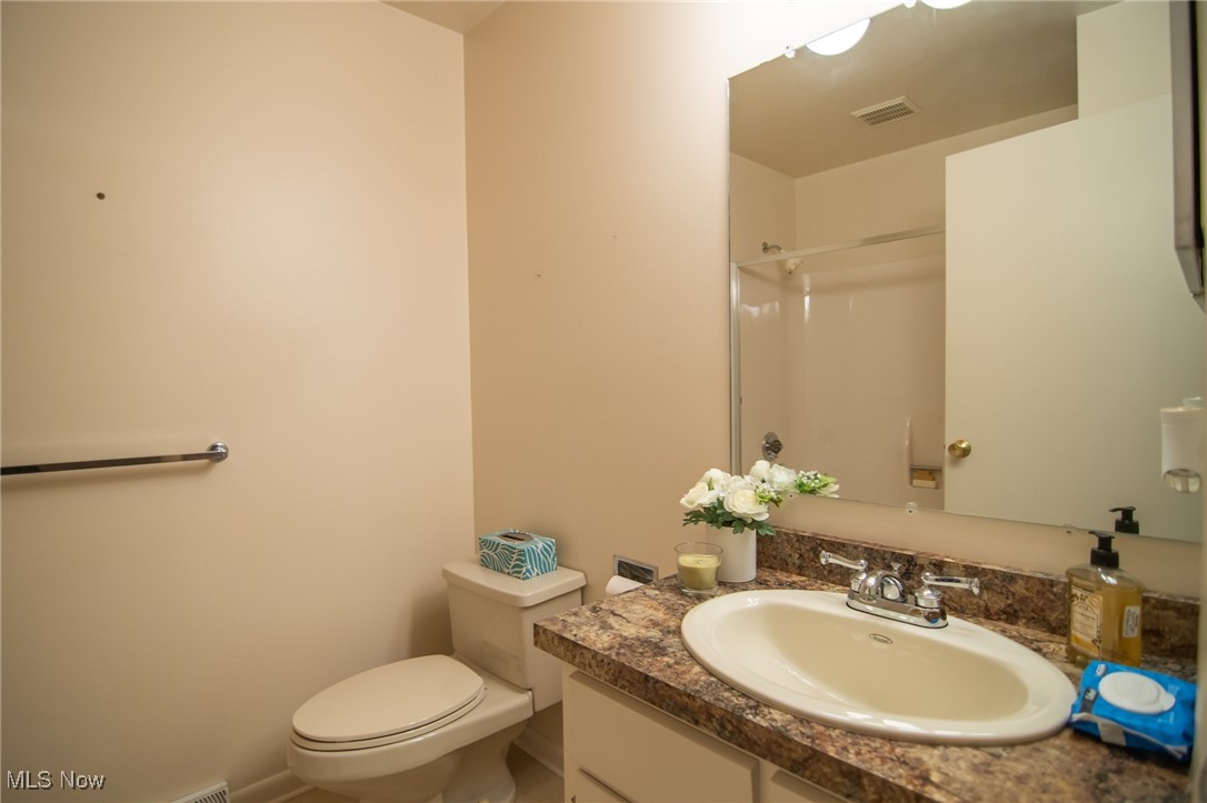 South Gate Manor 01 - Residential