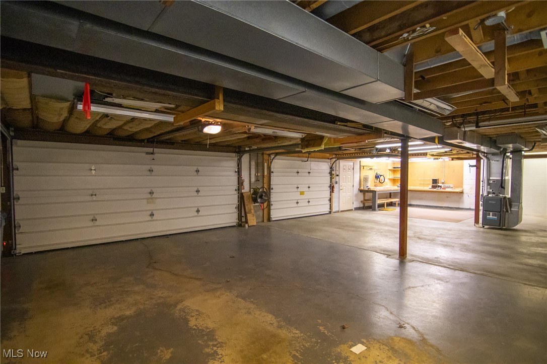 South Gate Manor 01 - Residential