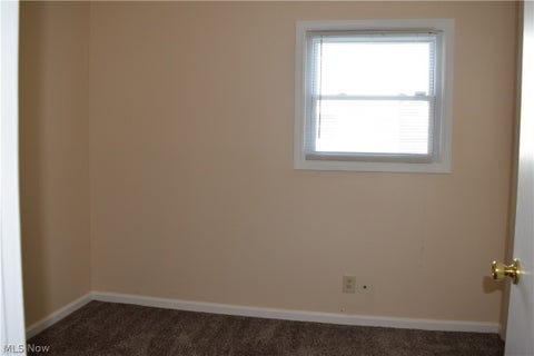 Tiny photo for 2233 Maxine Avenue NE, Canton, OH 44705 (MLS # 5257154)