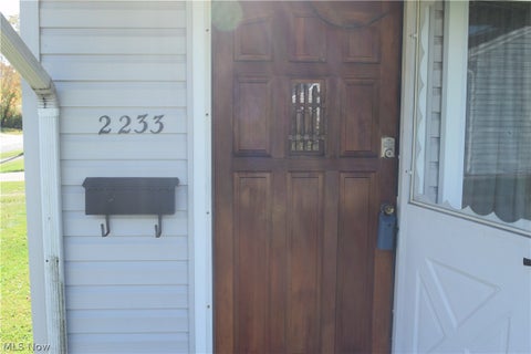 Tiny photo for 2233 Maxine Avenue NE, Canton, OH 44705 (MLS # 5257154)