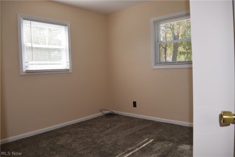 Tiny photo for 2233 Maxine Avenue NE, Canton, OH 44705 (MLS # 5257154)
