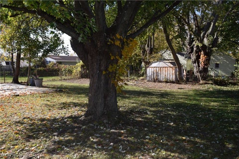 Tiny photo for 2233 Maxine Avenue NE, Canton, OH 44705 (MLS # 5257154)