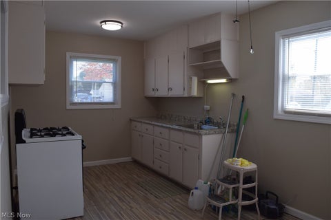 Tiny photo for 2233 Maxine Avenue NE, Canton, OH 44705 (MLS # 5257154)