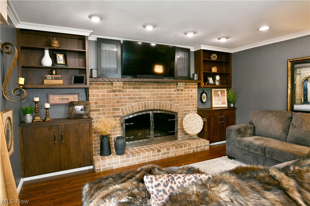 Trumbull - Residential