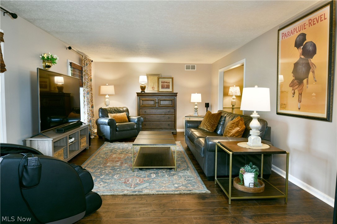 Trumbull - Residential