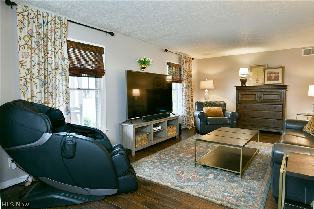 Trumbull - Residential