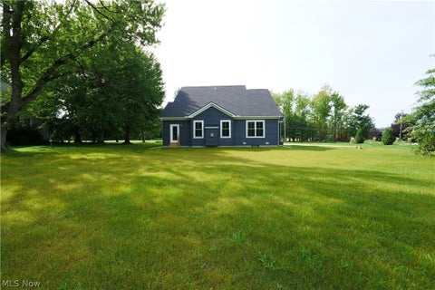 Tiny photo for 1227 Bell Road, Chagrin Falls, OH 44022 (MLS # 5243291)