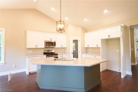 Tiny photo for 1227 Bell Road, Chagrin Falls, OH 44022 (MLS # 5243291)