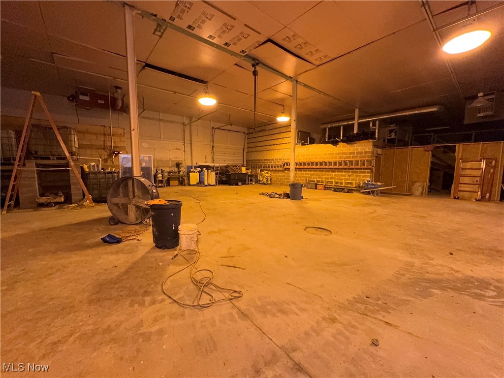 Akron - Commercial Sale