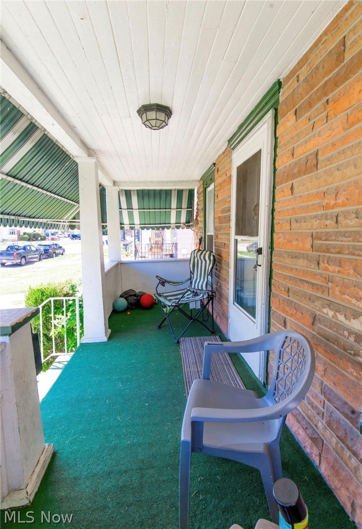1128 W 19th Street