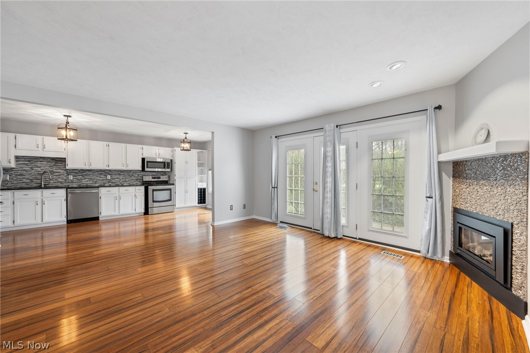 Governors Landing Condo - Residential