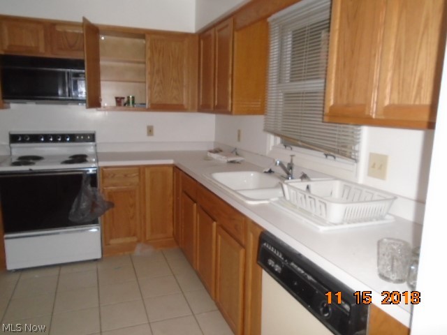 Franklin Green Twnhs - Residential