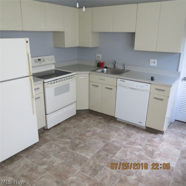 Roman Gardens Condo - Residential