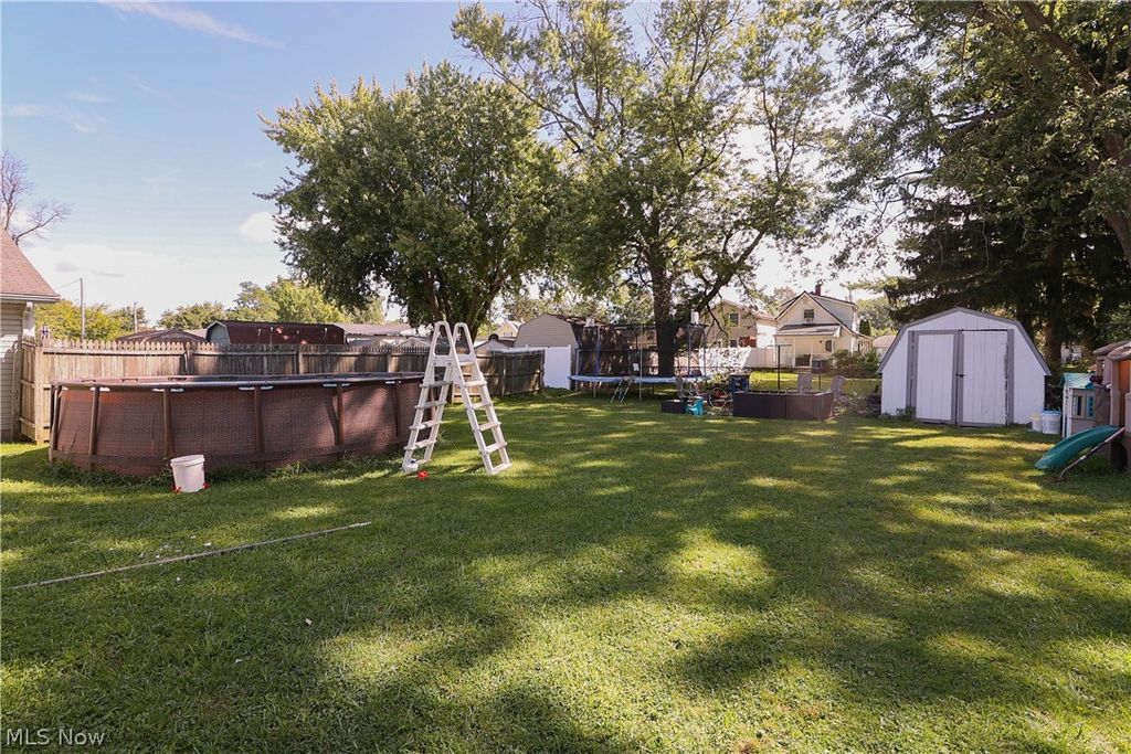 Photo of 1128 Myrtle Avenue, Ashtabula, OH 44004 (MLS # 5190761)