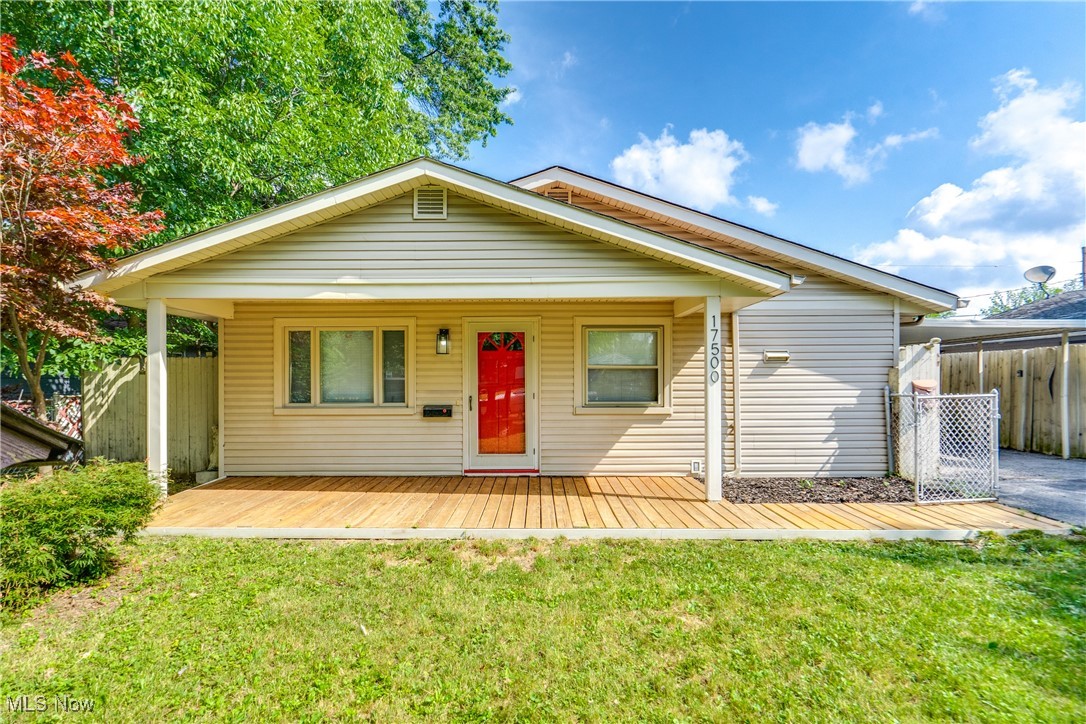 This fully renovated 4-bedroom, 1.5-bath ranch delivers the kind of smart layout and clean finish today's buyers and renters want. Everything's been done — newer kitchen with granite countertops and stainless steel appliances, updated full and half baths, new flooring, plumbing, lighting, and paint throughout.
All four bedrooms are on one level, offering flexibility for families, remote work, or rental potential. The fenced front and back yards create private outdoor space, and the covered parking adds everyday convenience.
Located just minutes from I-71, I-480, and the airport, this property is ideal for homeowners or investors looking for a low-maintenance, move-in ready opportunity in a high-demand rental zone.