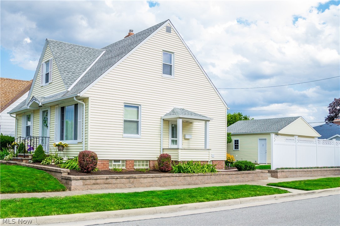 Memphis Villas - Residential