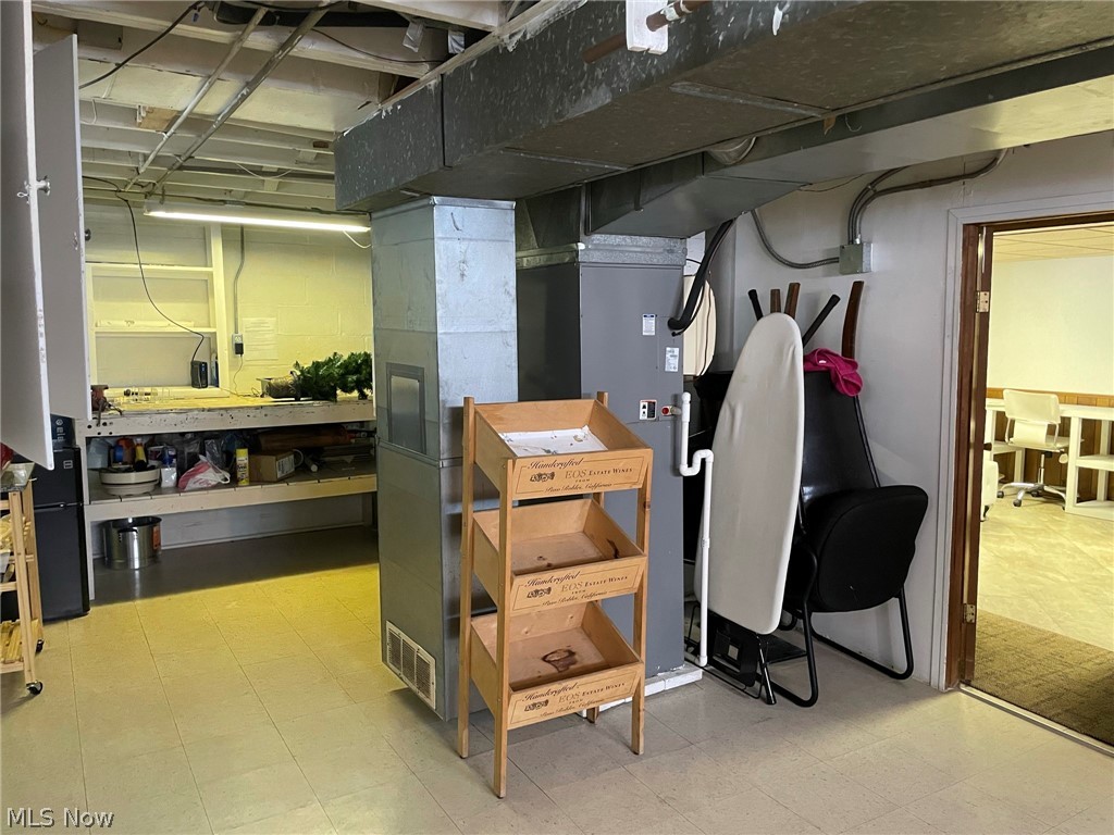 Barons 01 - Residential