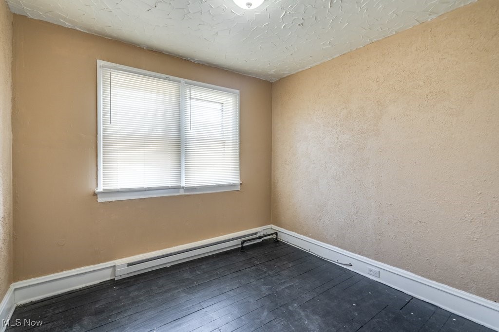 Home Gardens - Residential