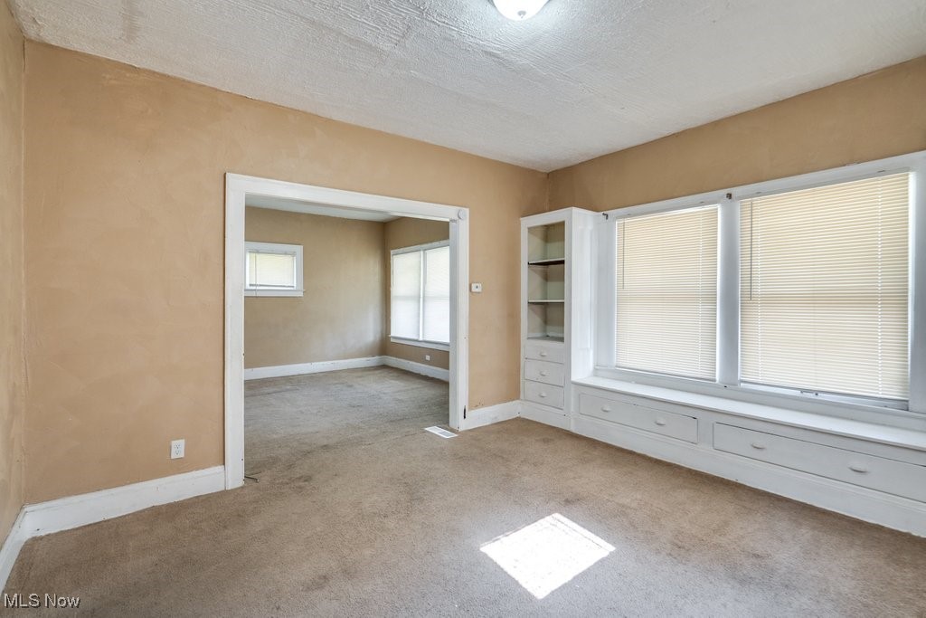 Home Gardens - Residential