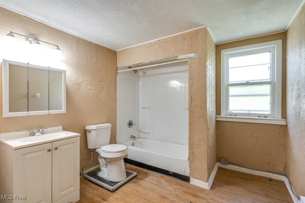 Home Gardens - Residential