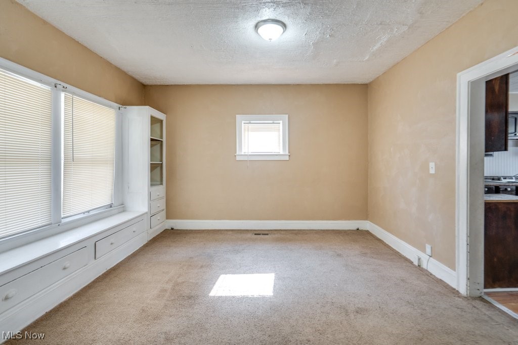 Home Gardens - Residential