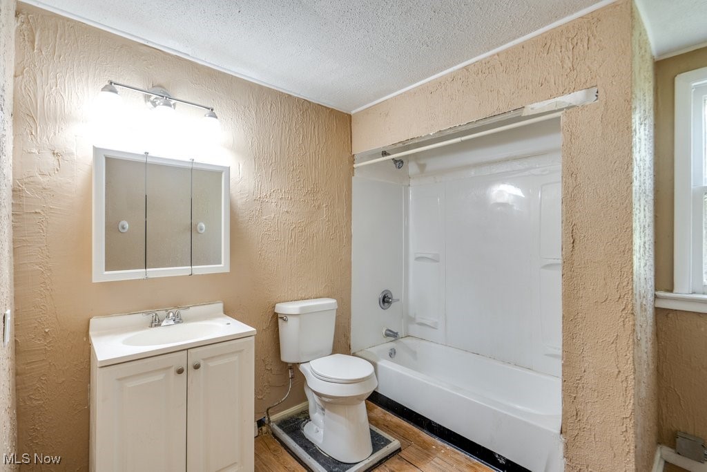 Home Gardens - Residential