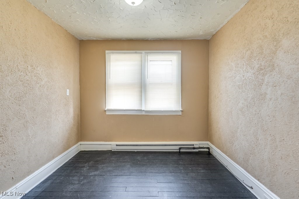 Home Gardens - Residential