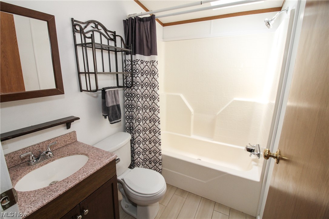 Connecticut Western Reserve - Residential