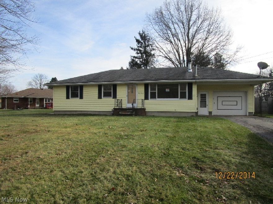 This is a HomePath property. Beautiful corner lot location for this ranch home in Elyria. Features include 3 bedrooms, 1 bath in over 1232 sq.ft. Hardwood floors throughout! Living room has large picture window and warm fireplace. Open, light & bright kitchen with separate dining area. Huge 13x13 master bedroom, 2 other bedrooms and full bath bath. Full basement, partially finished with extra rooms, shower, separate laundry area. 1-car attached garage with built-in storage shelves and cabinets. Lots of space in the fenced-in backyard! Needs some updating & TLC, but don't pass by this gem! Convenient to shops, schools, freeway entrance and parks.